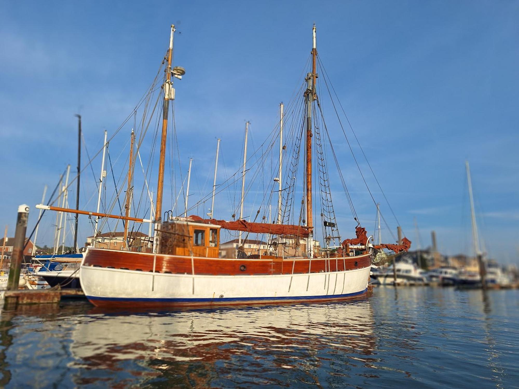 Historic Wooden Ship 'Ursula' איסט קאוס מראה חיצוני תמונה